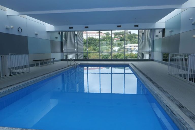 Photo of property in Montreaux Apartments, 9g/164 The Terrace, Wellington Central, Wellington, 6011