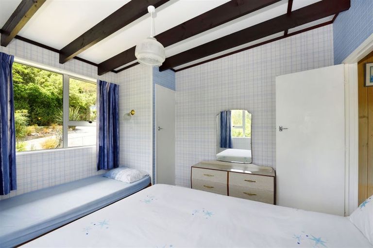 Photo of property in 18 Nikau Street, Duncan Bay, Tennyson Inlet, 7195