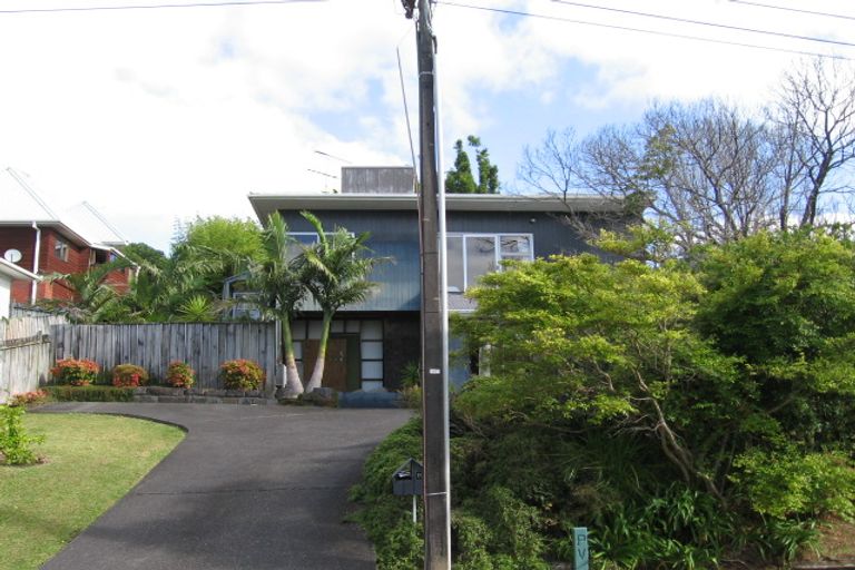 Photo of property in 9 Zion Road, Birkenhead, Auckland, 0626