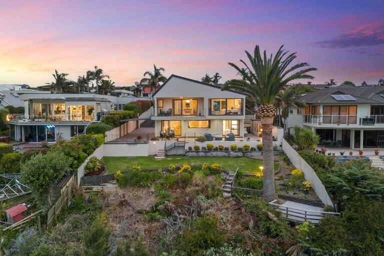 Photo of property in 2/10 Lilford Place, Half Moon Bay, Auckland, 2012