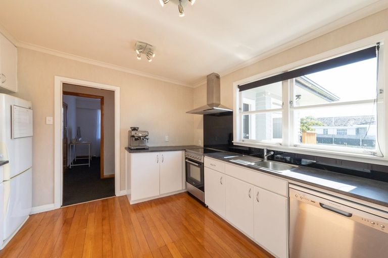 Photo of property in 7 Liverpool Street, Takaro, Palmerston North, 4412