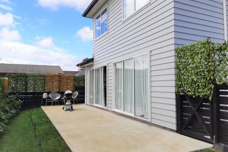 Photo of property in 3 Danden Way, Pukekohe, 2120