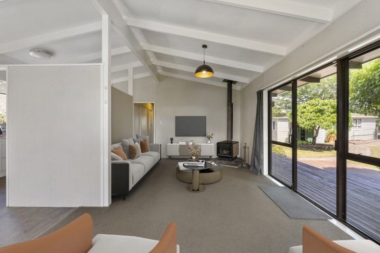 Photo of property in 14 Landscape Drive, Ngongotaha, Rotorua, 3010