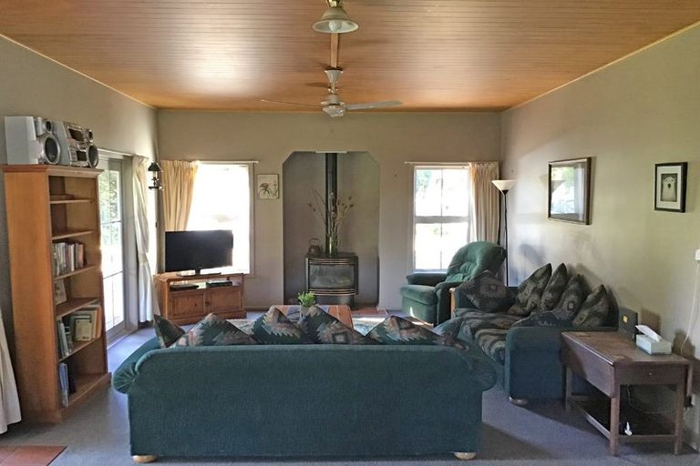 Photo of property in 109 Alison Avenue, Albert Town, Wanaka, 9305