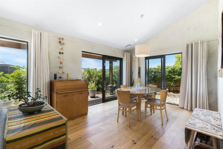 Photo of property in 25 The Heights Avenue, Wanaka, 9305