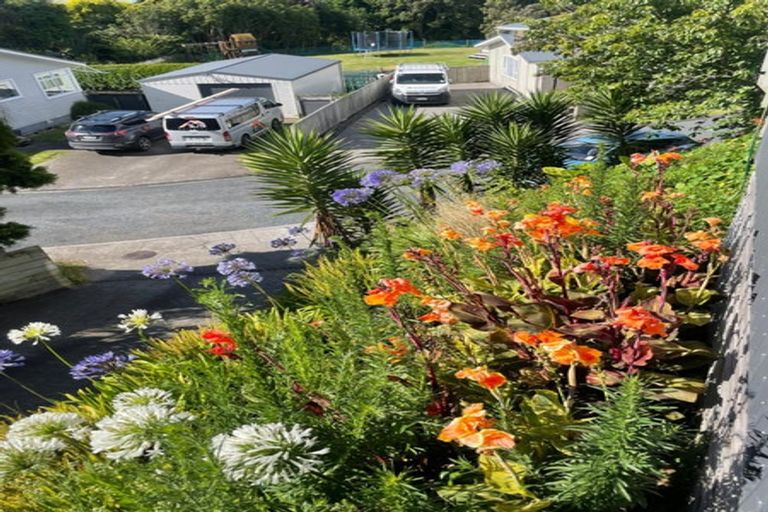 Photo of property in 8 Lavender Close, Spotswood, New Plymouth, 4310