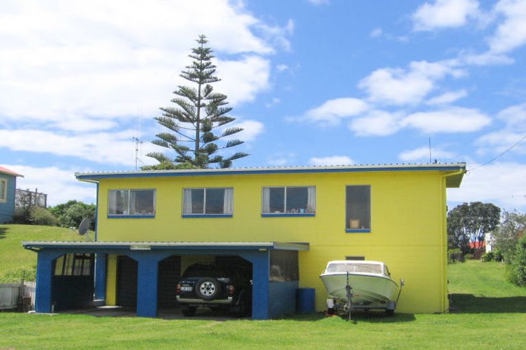 Photo of property in 21 Hillview Road, Waihi Beach, 3611