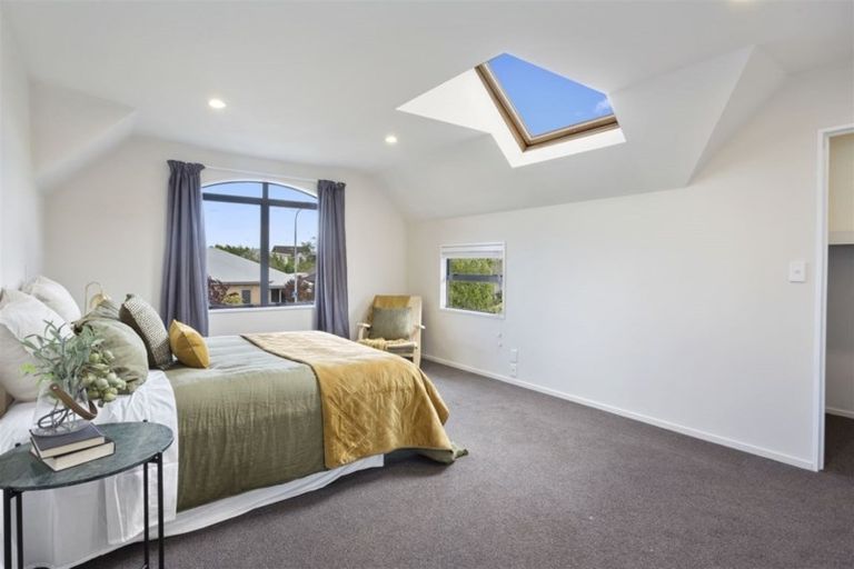Photo of property in 27 Nyoli Street, Northcote, Christchurch, 8052