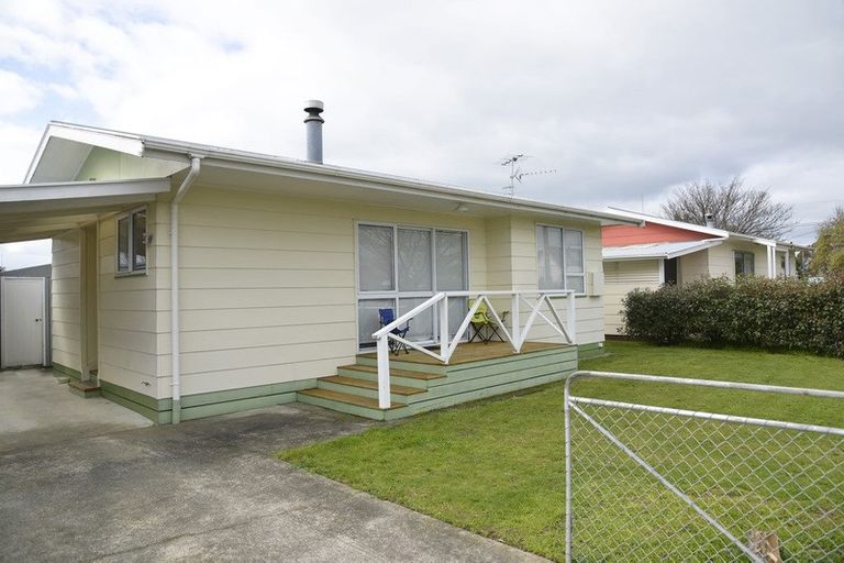 Photo of property in 278 High Street South, Carterton, 5713