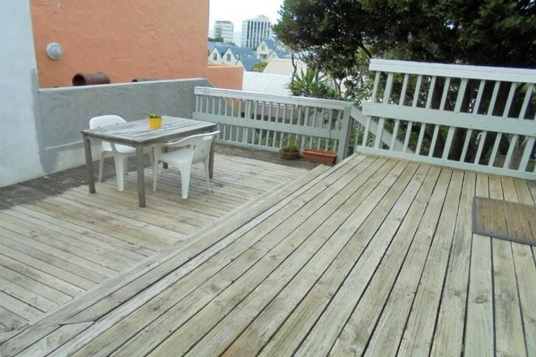 Photo of property in 177 Grant Road, Thorndon, Wellington, 6011