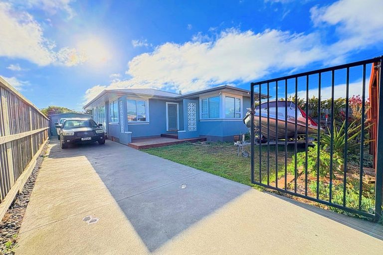Photo of property in 333 Pine Avenue, South New Brighton, Christchurch, 8062