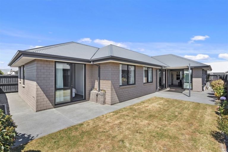 Photo of property in 33 Gartrell Road, Wigram, Christchurch, 8042