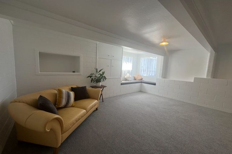 Photo of property in 73 Mould Street, Waitara, 4320