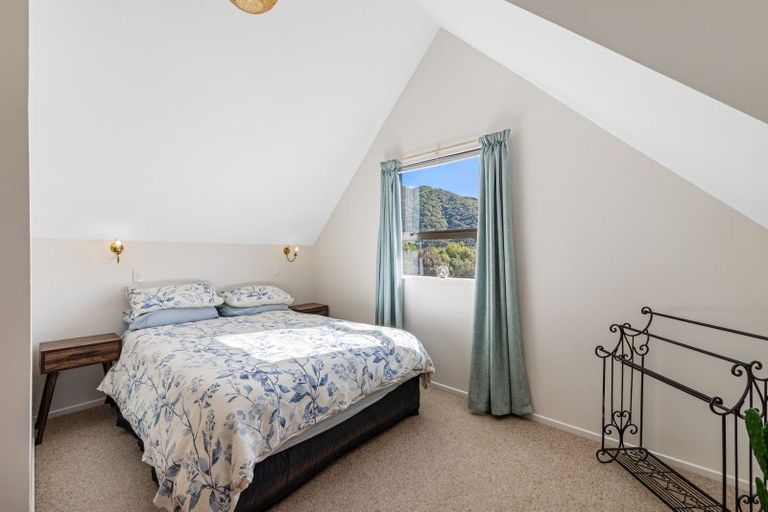 Photo of property in 251a Waikawa Road, Waikawa, Picton, 7220