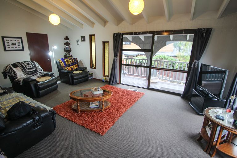 Photo of property in 30 Leven Street, South Hill, Oamaru, 9400