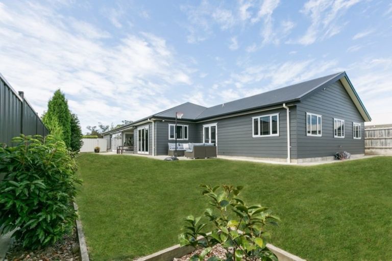 Photo of property in 113 Arataki Road, Havelock North, 4130