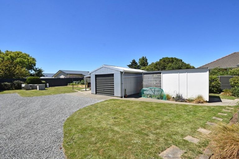 Photo of property in 76 Adamson Crescent, Glengarry, Invercargill, 9810