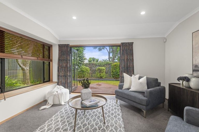 Photo of property in 28 Ihaka Street, Hokowhitu, Palmerston North, 4410