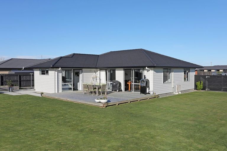 Photo of property in 12 George Street, Bulls, 4818