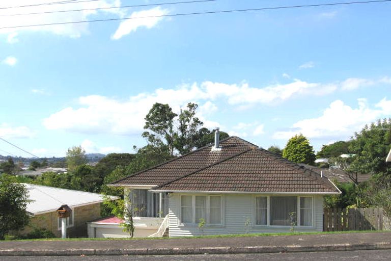 Photo of property in 5 Mason Street, New Lynn, Auckland, 0600