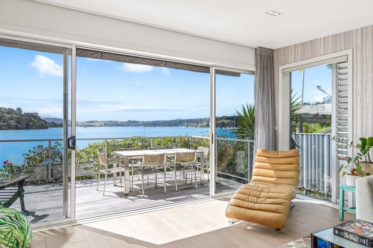 Photo of property in 1184 Sandspit Road, Sandspit, Warkworth, 0982