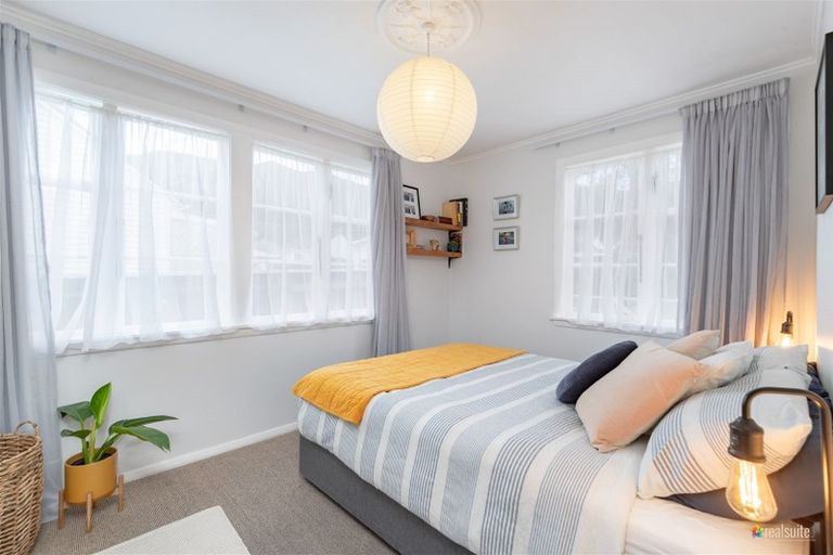 Photo of property in 19 Newcombe Street, Naenae, Lower Hutt, 5011