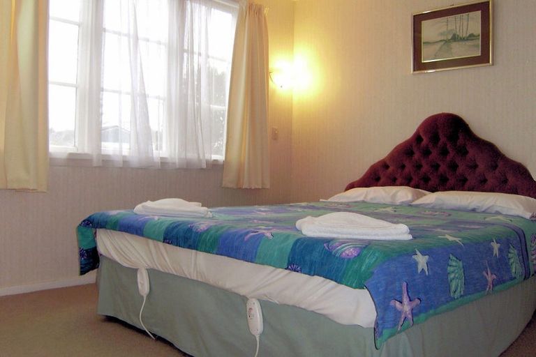 Photo of property in 4/4 Tohitapu Road, Paihia, 0200