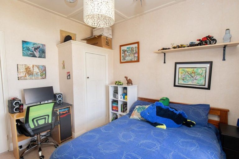 Photo of property in 11 Darlington Street, Ngatea, 3503