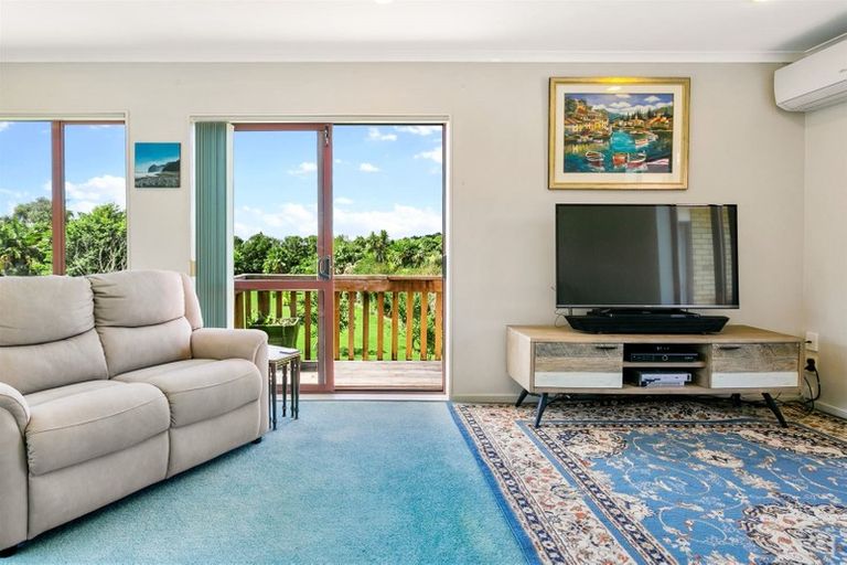 Photo of property in 21 Basra Drive, Henderson, Auckland, 0612