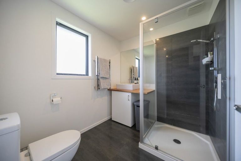 Photo of property in 52 Takitimu Avenue, Te Anau, 9600