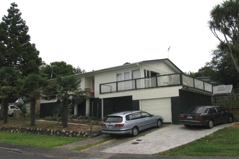 Photo of property in 8 Mcphail Street, Birkdale, Auckland, 0626