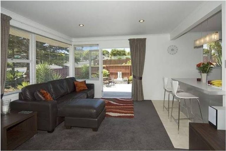 Photo of property in 2/48 Gordon Avenue, Milford, Auckland, 0620