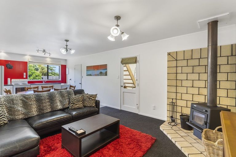 Photo of property in 121 Marae O Rehia Road, Karioitahi, Waiuku, 2683