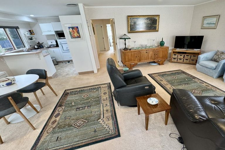 Photo of property in Park Lane Village, 11/32 Park Road, Katikati, 3129