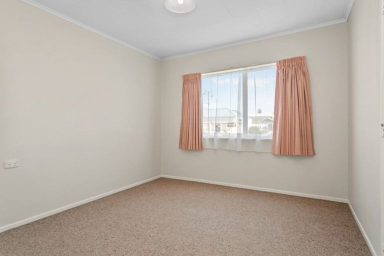 Photo of property in 120a Shakespeare Street, Leamington, Cambridge, 3432