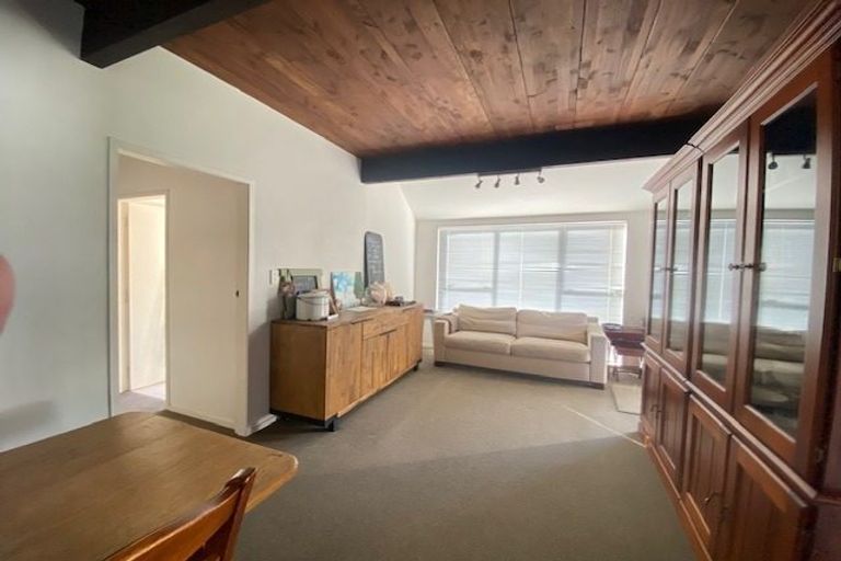 Photo of property in 50 Hattaway Avenue, Bucklands Beach, Auckland, 2012