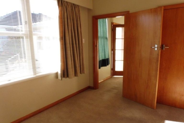 Photo of property in 38 Parsons Street, Saint Johns Hill, Whanganui, 4501