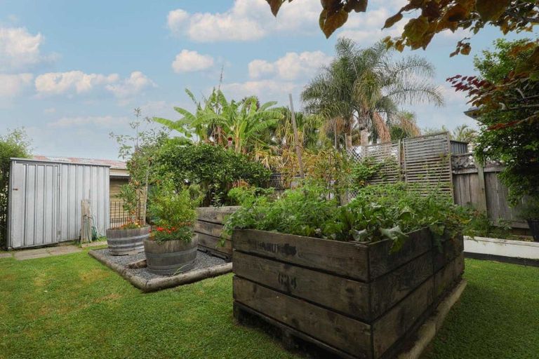 Photo of property in 3c Davies Street, Kensington, Whangarei, 0112