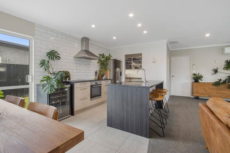 Photo of property in 7 Seafoam Place, Waihi Beach, 3611