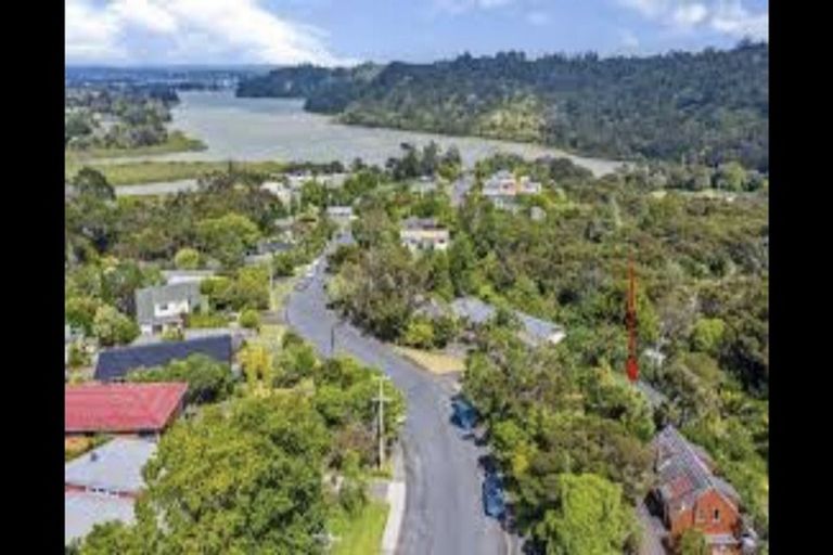 Photo of property in 189 Manuka Road, Bayview, Auckland, 0629