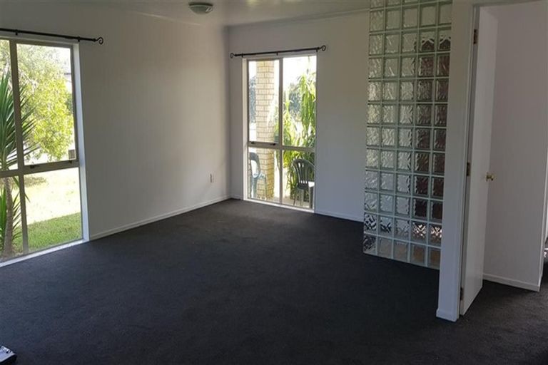 Photo of property in 1 Gerolds Place, Flat Bush, Auckland, 2019