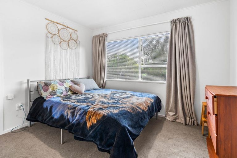 Photo of property in 12-14 Cork Street, Martinborough, 5711