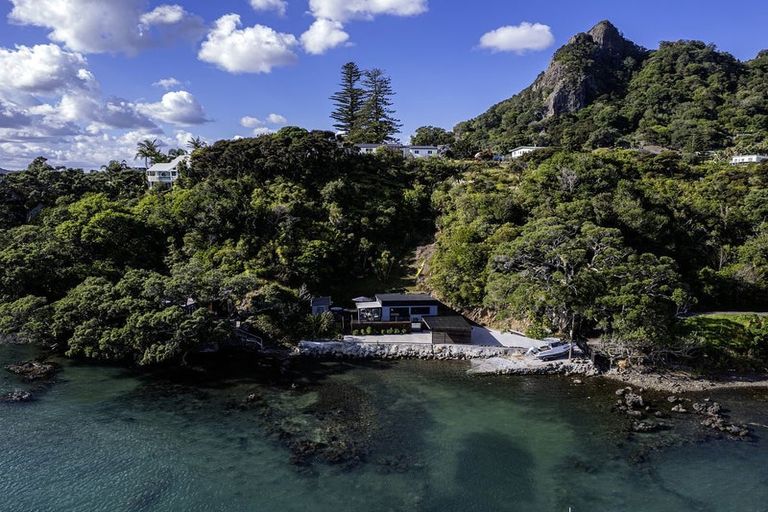 Photo of property in 126 Reotahi Road, Whangarei Heads, Whangarei, 0174