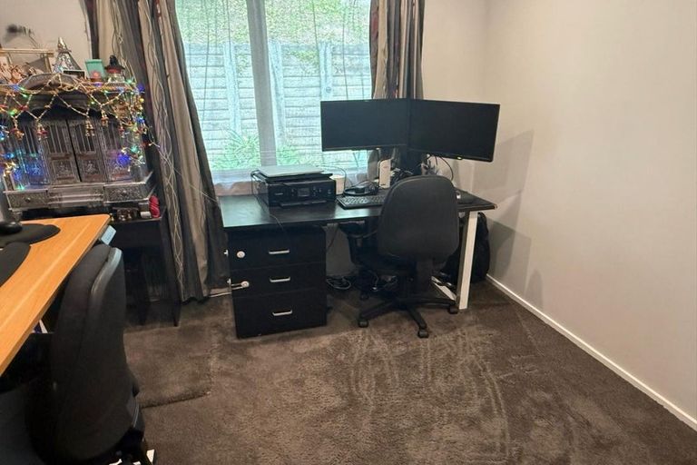 Photo of property in 5 Duncan Street, Tawa, Wellington, 5028