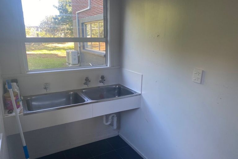 Photo of property in 3 Marama Place, One Tree Point, 0118