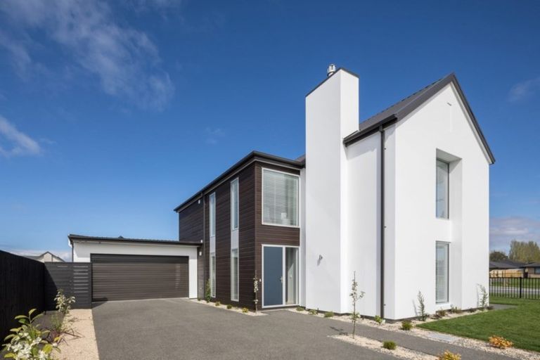 Photo of property in 19 Prestons Park Drive, Marshland, Christchurch, 8083