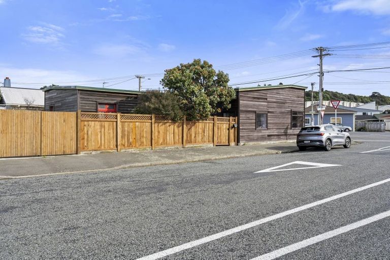 Photo of property in 69a Ellesmere Avenue, Miramar, Wellington, 6022