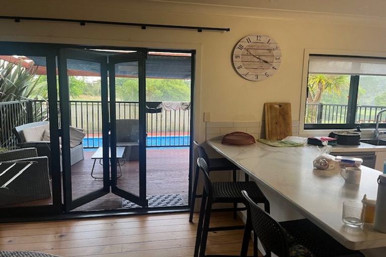 Photo of property in 375 Peak Road, Kaukapakapa, Helensville, 0875