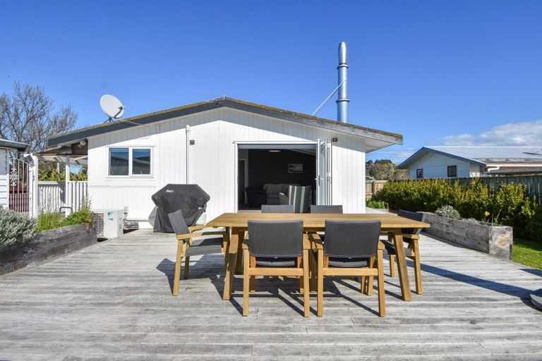 Photo of property in 28 Frederick Street, Carterton, 5713