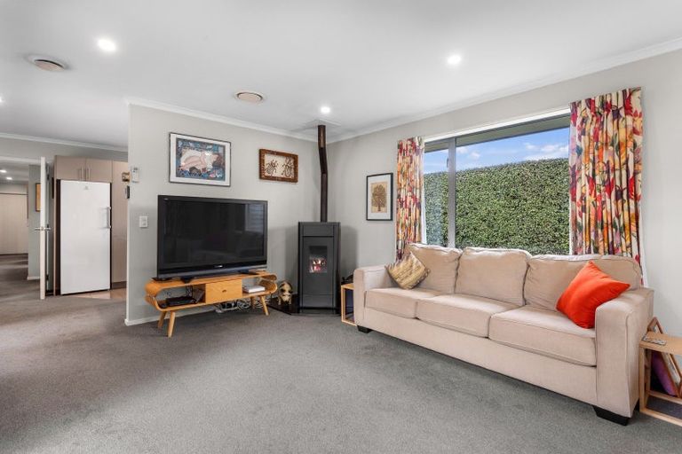 Photo of property in 37a Douglas Road, Amberley, 7410